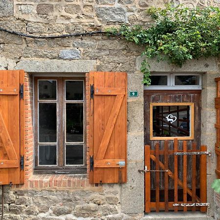 Saint-Chabrais Doxie Cottage מראה חיצוני תמונה