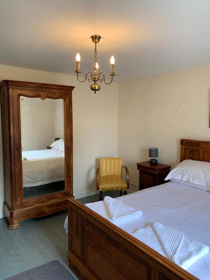 Saint-Chabrais Doxie Cottage מראה חיצוני תמונה